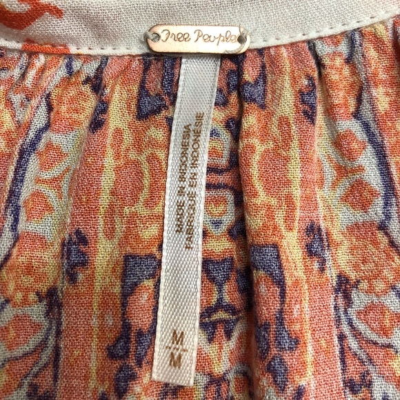 Free People Loose flowing blouse with bell sleeves - Picture 3 of 3